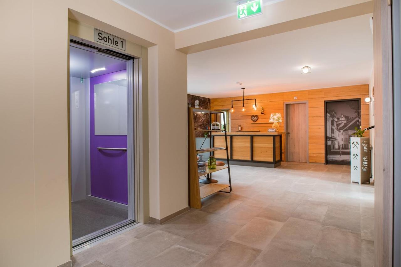 Elly Hostel Фрайберг Екстер'єр фото